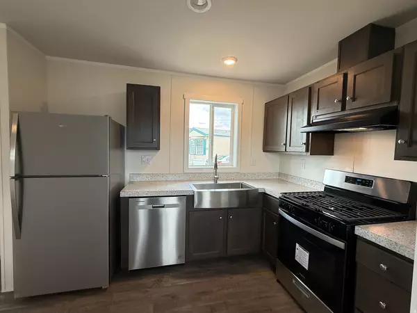 Layton, UT 84041,132 BARRINGTON WAY