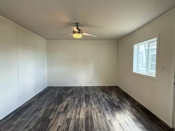 Layton, UT 84041,241 FREEMONT WAY