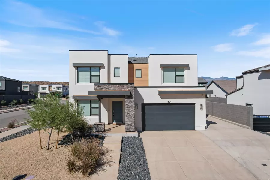 1604 S CEDAR MESA DR, Washington, UT 84780