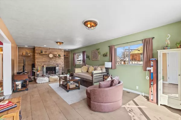 South Salt Lake, UT 84106,3824 S 500 E