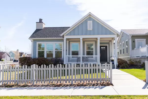 10942 S KESTRAL RISE RD W, South Jordan, UT 84095