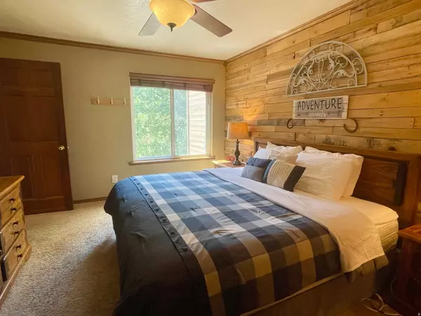 Brian Head, UT 84719,150 W RIDGE VIEW ST #225