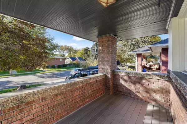 Salt Lake City, UT 84106,2347 S GREEN ST