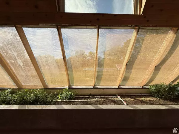 Huntington, UT 84528,790 W 1000 S