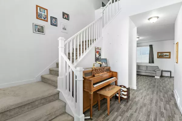 Saratoga Springs, UT 84045,3067 S RED PINE DR