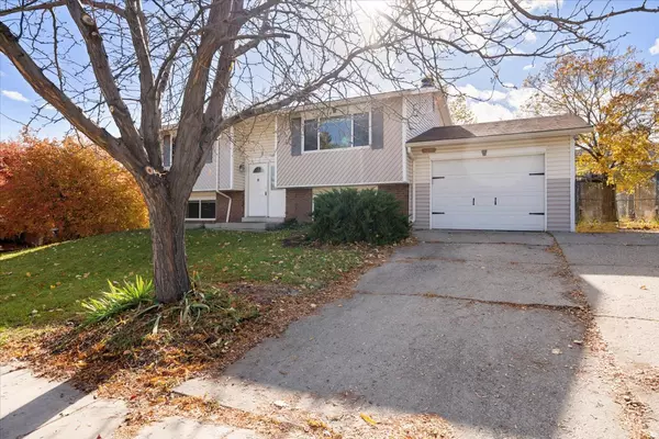 West Valley City, UT 84120,5269 WOODSTEP AVE