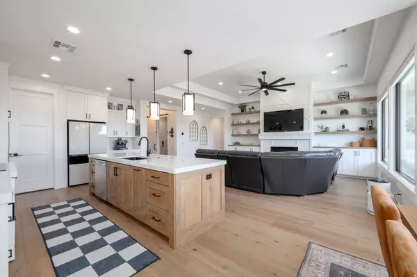 Washington, UT 84780,353 S WATER COURSE DR