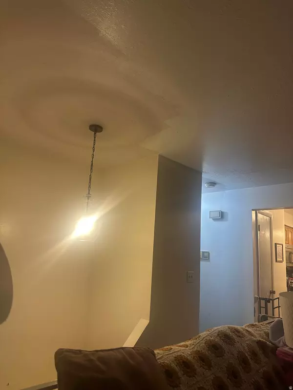 Kearns, UT 84118,5545 S 5180 W