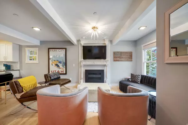 Park City, UT 84060,129 MAIN ST