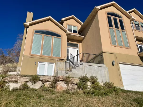 Bountiful, UT 84010,937 WINDSOR LN