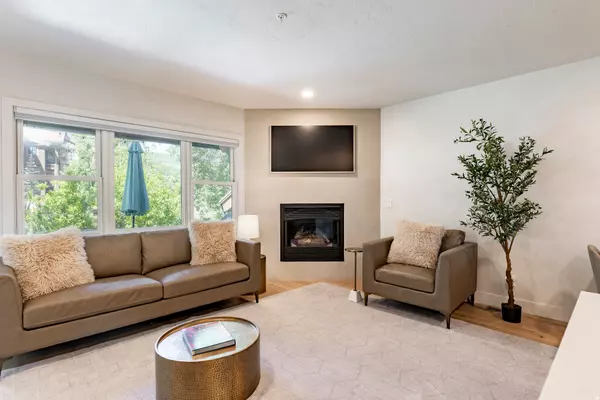 Park City, UT 84060,690 DEER VALLEY DR #11