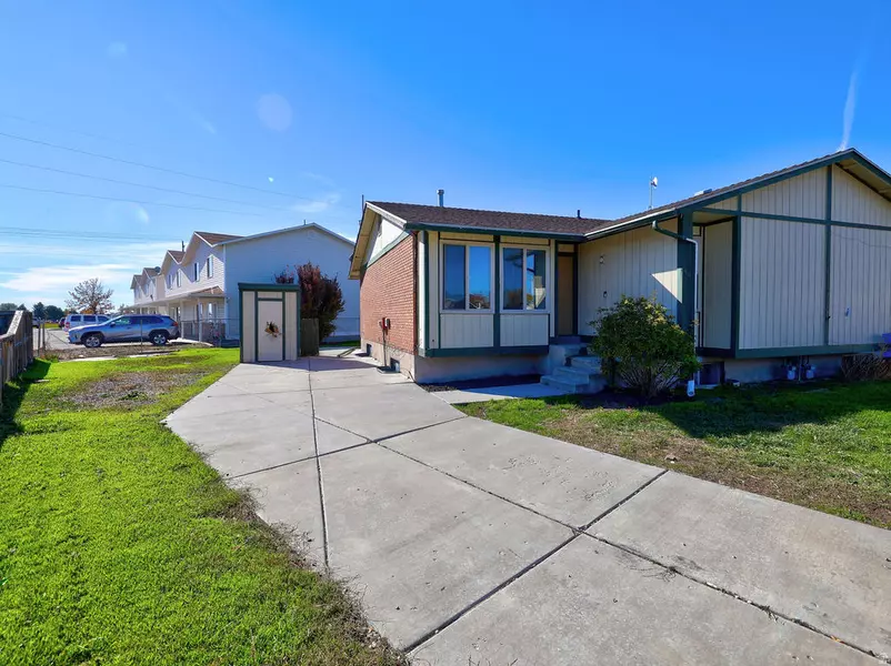 90 E 1300 S, Garland, UT 84312