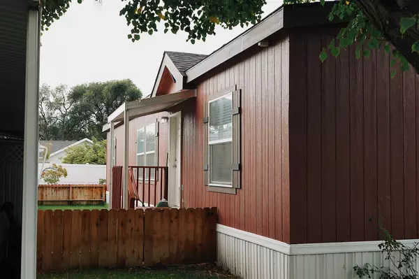 American Fork, UT 84003,120 N 350 W #127