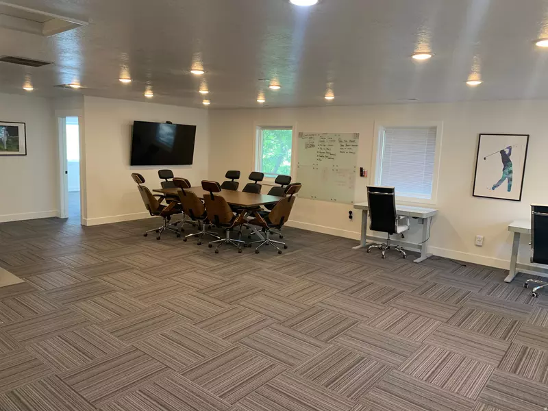 2230 N UNIVERSITY PKWY #4B, Provo, UT 84604