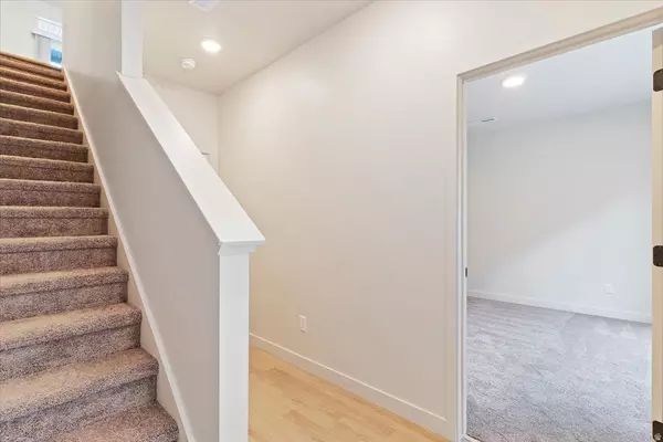 North Salt Lake, UT 84054,1156 N CLIFTON DR N #115