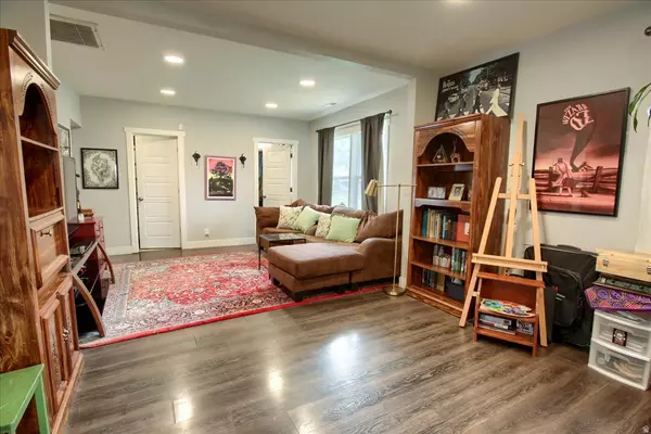 Ogden, UT 84404,545 E CHESTER ST