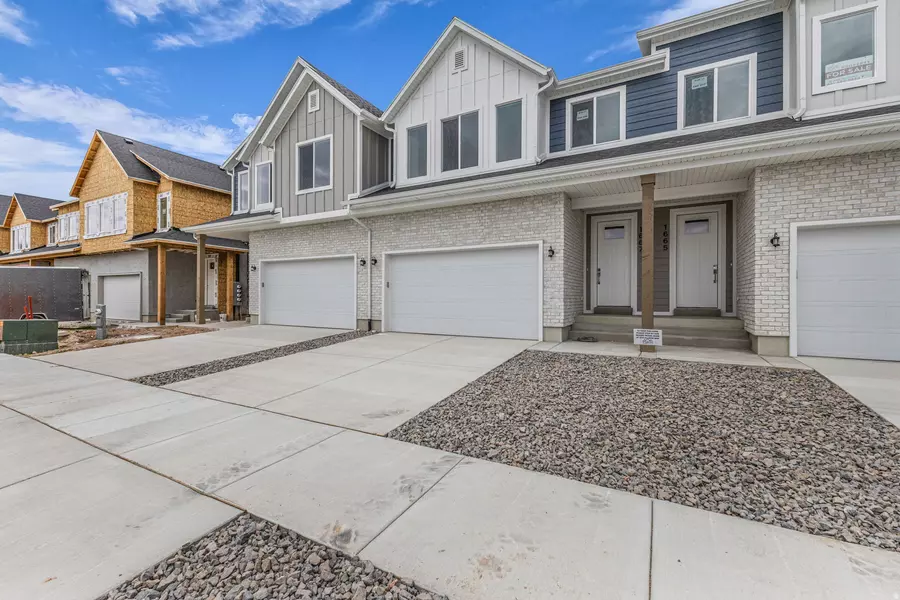 1667 W 2770 S #206, Syracuse, UT 84075