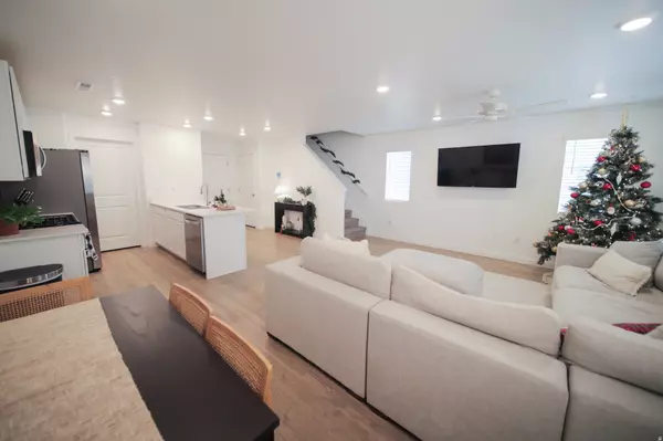 Washington, UT 84780,1737 S DEVILS GARDEN LN