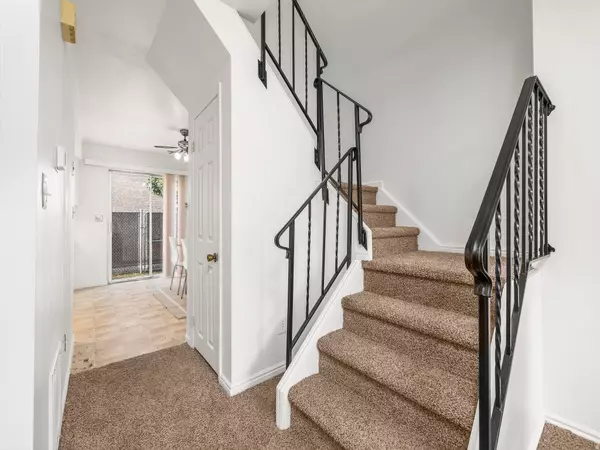 Provo, UT 84601,201 N GENEVA RD W #3