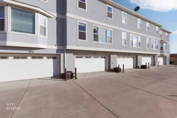 Riverton, UT 84065,1821 W TORLUNDY DR S #32