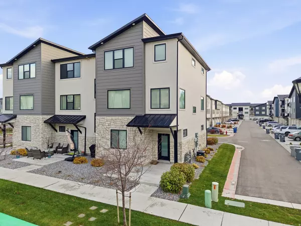 1076 W 360 S, American Fork, UT 84003