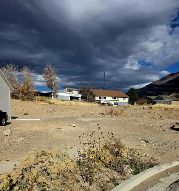 Spanish Fork, UT 84660,1607 S 3170 E