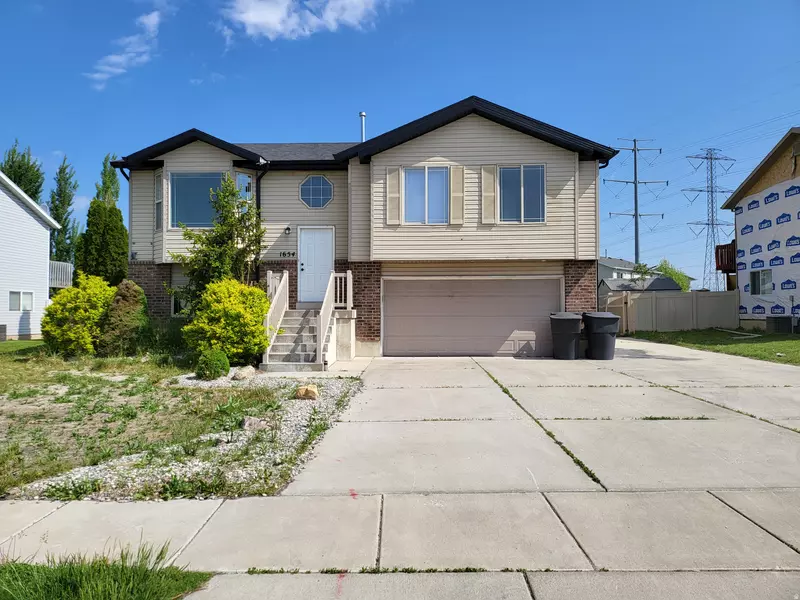 1654 W 600 N, Clinton, UT 84015