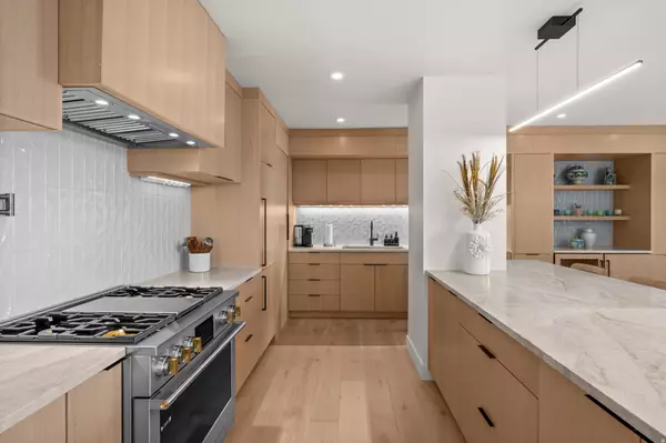 Salt Lake City, UT 84108,960 S DONNER WAY #450