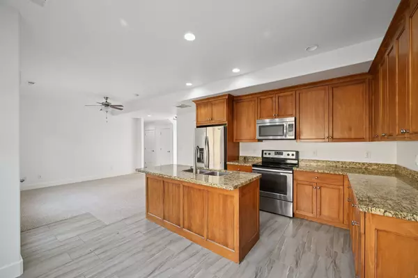 Midway, UT 84049,238 N RIVER RD E