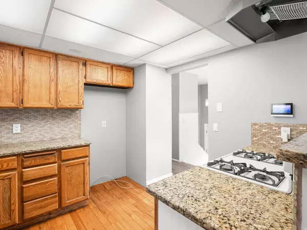 Kearns, UT 84118,5352 W WESTSLOPE DR