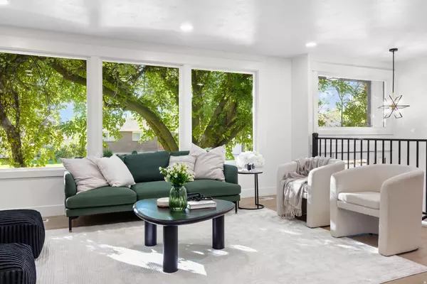 Sandy, UT 84094,8657 S 910 E