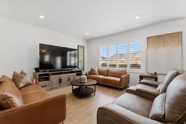 Spanish Fork, UT 84660,1187 S 3750 E