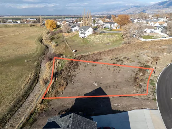 Hyrum, UT 84319,69 N 850 W #89