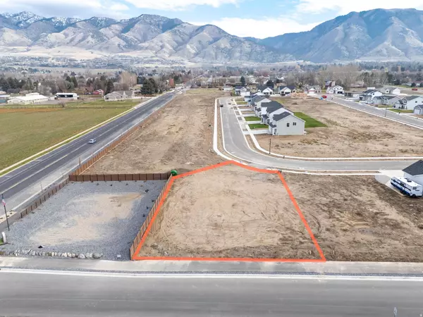 North Logan, UT 84341,2477 N 620 E #4