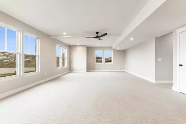 Hideout, UT 84036,594 E SILVER HILL LOOP