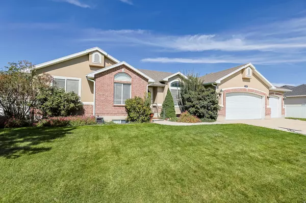 Riverton, UT 84065,1182 W RIVER HILLS DR