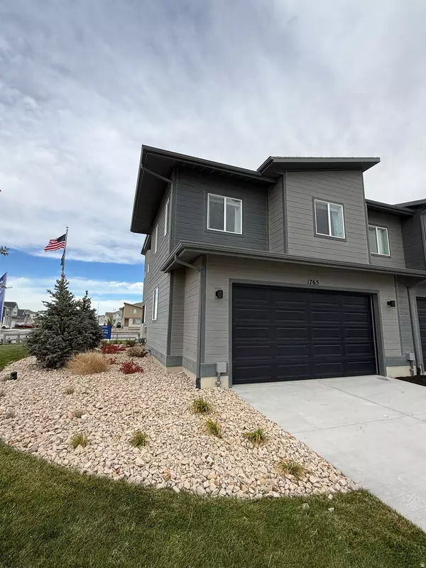 Eagle Mountain, UT 84005,1765 E RAINBOW BRIDGE DR