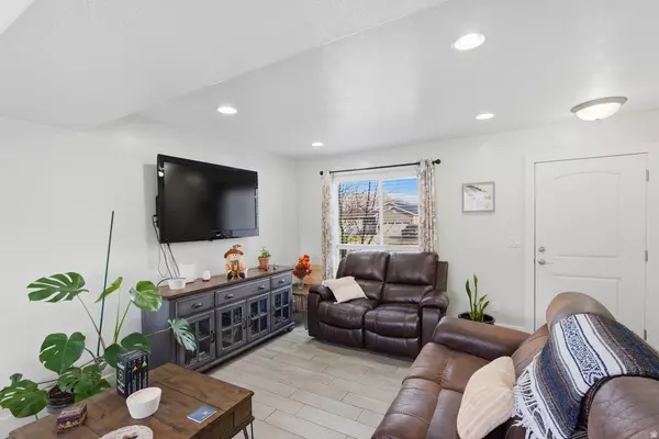 Grantsville, UT 84029,184 S RANCH RD E