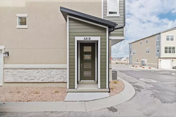6818 W HEART ROCK LN #297, Herriman, UT 84096