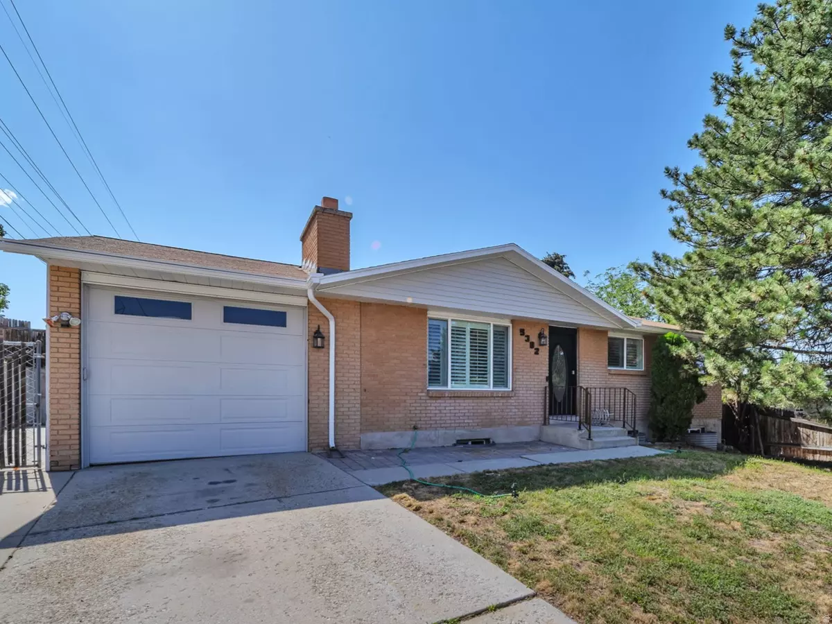 Taylorsville, UT 84129,5382 S SKEESWOOD CIR W