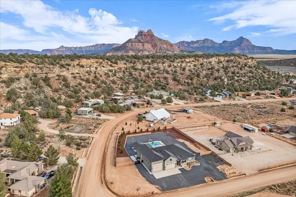 Apple Valley, UT 84737,2906 N PURPLE SAGE RD