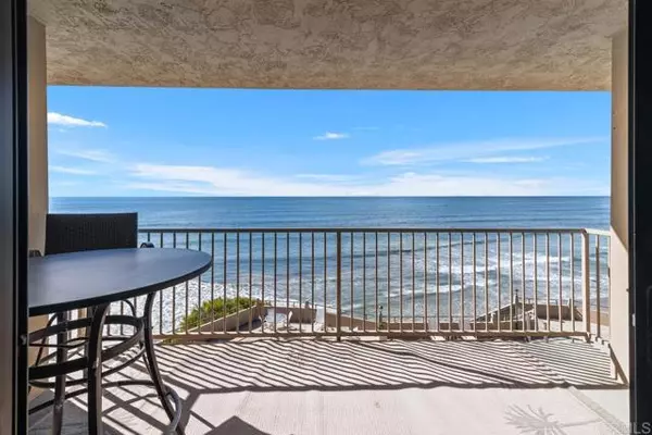 857 Beachfront, Solana Beach, CA 92075