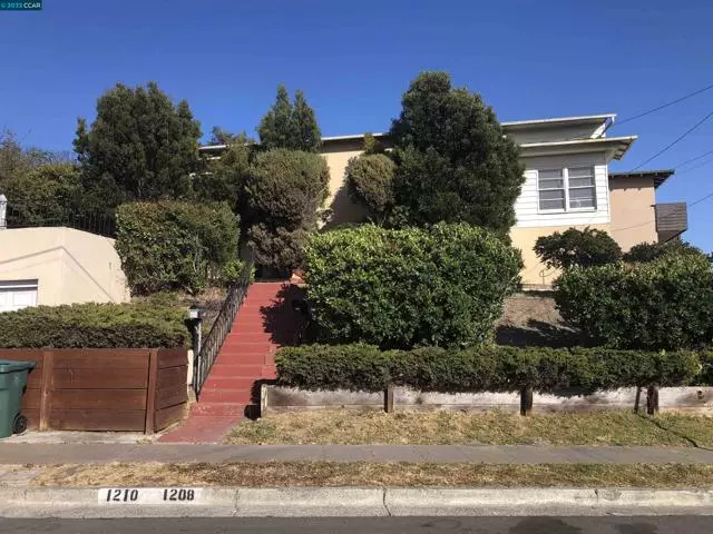 1208 Santa Clara St., Richmond, CA 94804