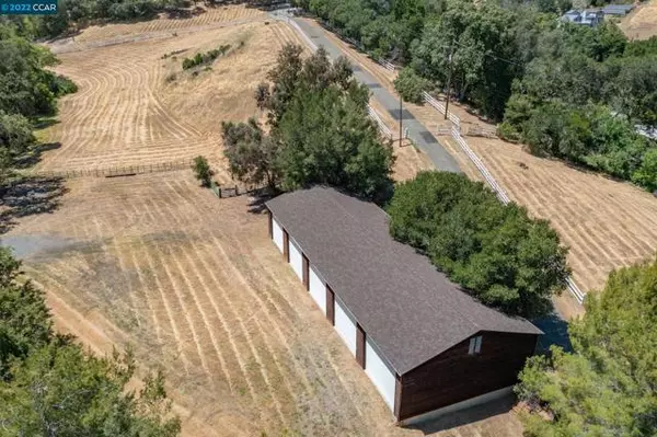 Martinez, CA 94553,5433 Alhambra Valley Rd