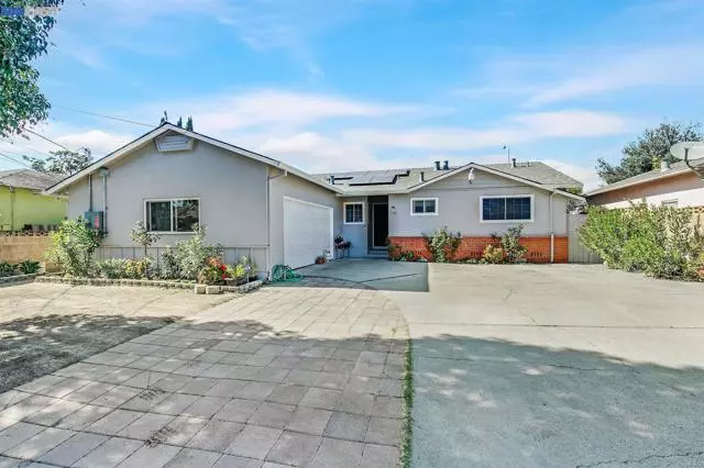 5321 Milani Ave, Newark, CA 94560