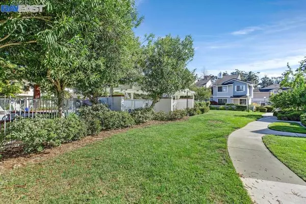 Fremont, CA 94555,5095 Shalimar Circle