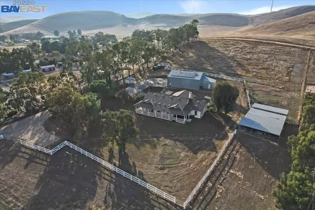 4004 Dyer Rd, Livermore, CA 94551