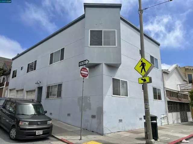 395 Moultrie St, San Francisco, CA 94110