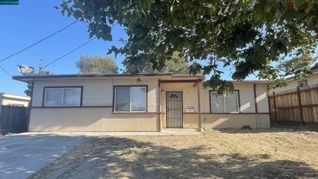 713 Banks Dr, Richmond, CA 94806