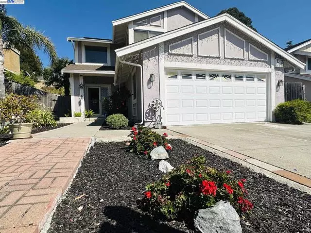 3166 LARCHMON Ln, San Pablo, CA 94806